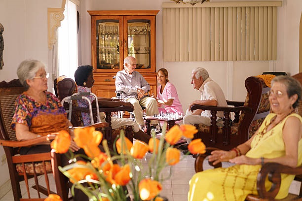 智慧養(yǎng)老商業(yè)模式，創(chuàng)新服務引領老年新風尚